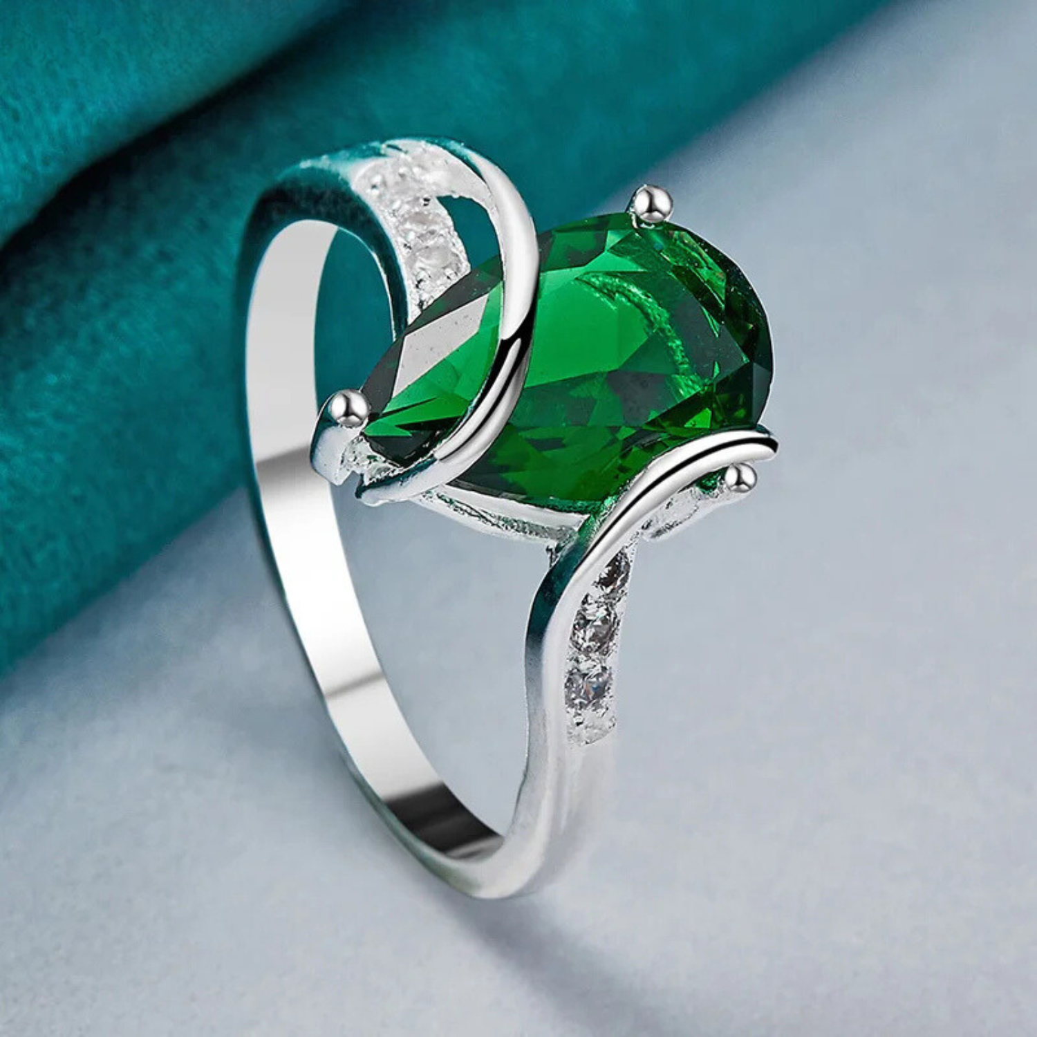 The Aqua Drop Turquoise Ring in 925 Sterling Silver