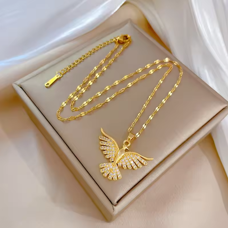 The Phoenix Light Zircon Pendant Necklace