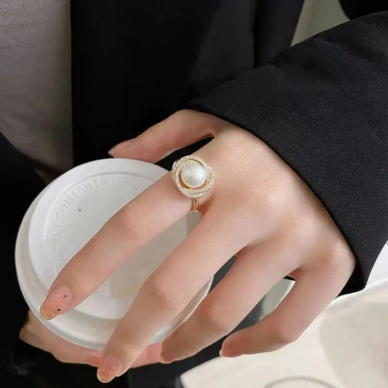 The Rose & Pearl Inlay Ring in Golden Finish